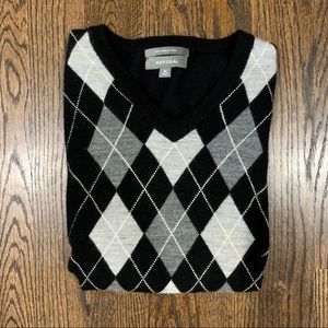 Merona Men’s Argyle Merino V-neck Sweater (Medium)